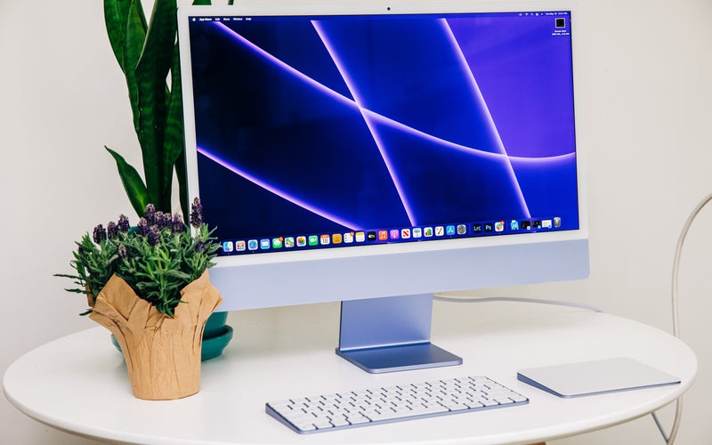 Apple iMac M1 in purple