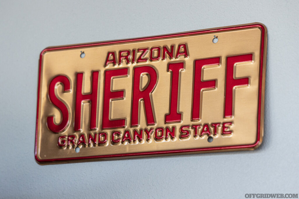 Photo of an Arizona Sheriff license plate.