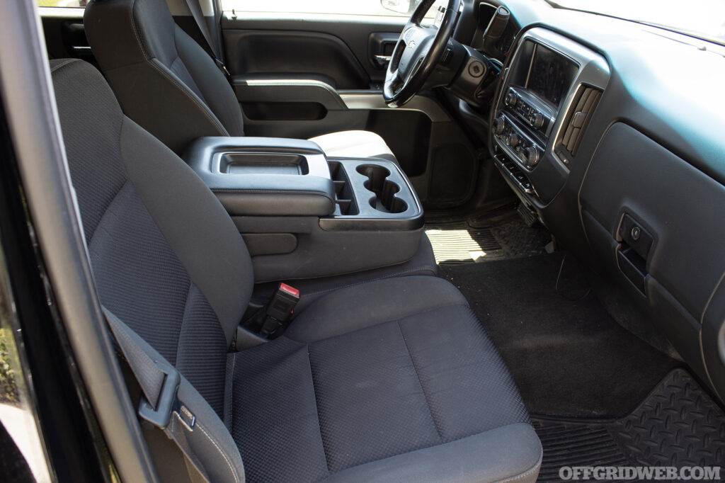 Picture of the front bench seat of a pickup truck.